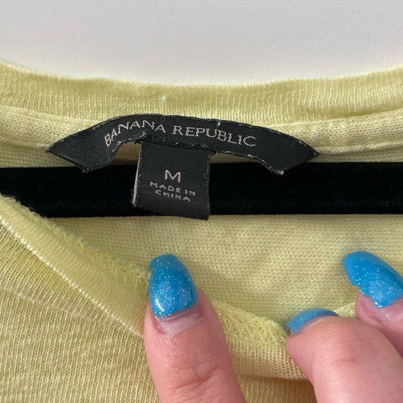 100% Linen Banana Republic Yellow Boxy Relaxed Tee - Picture 3 of 4